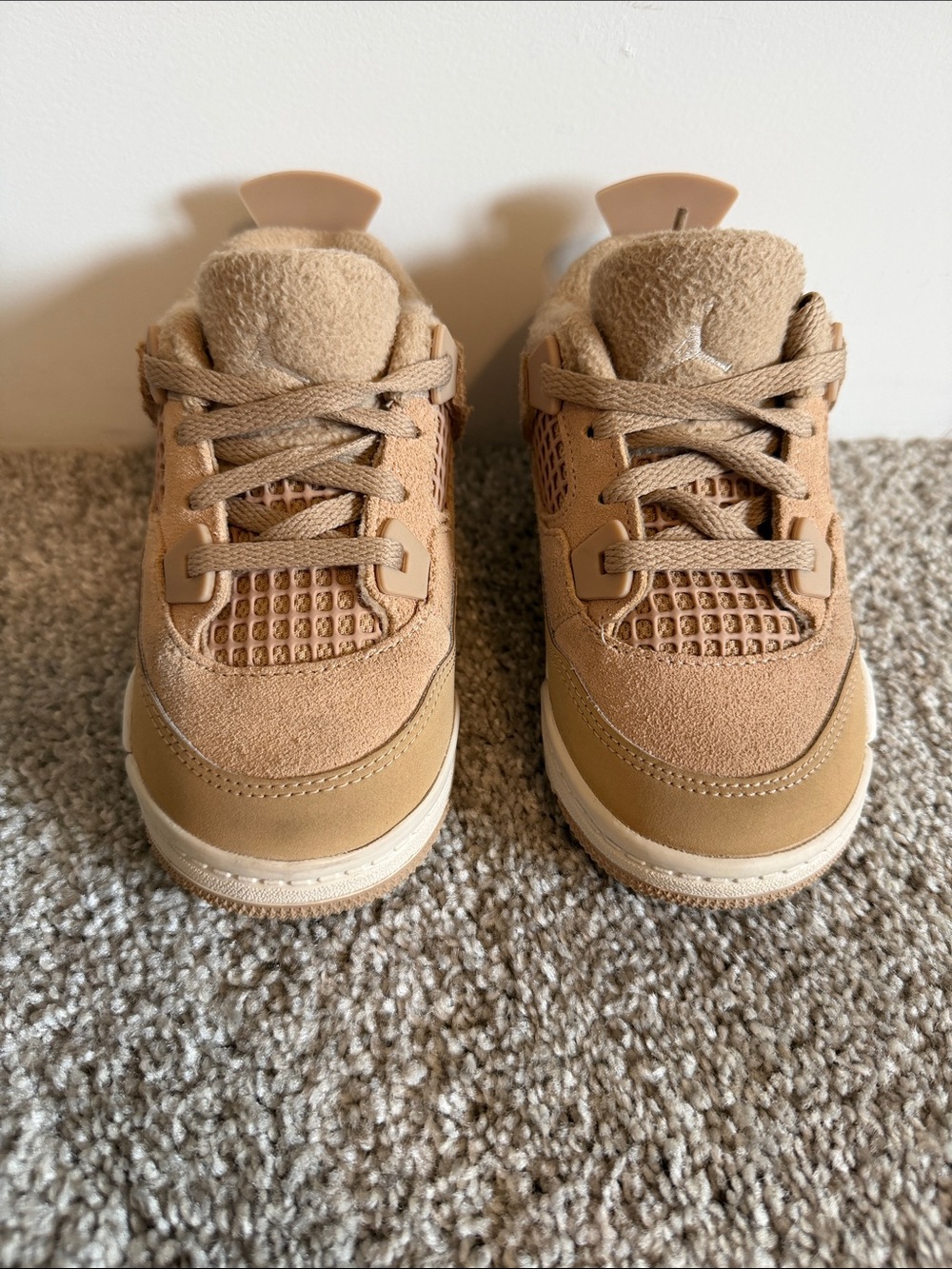 Jordan Retro 4 Cozy Girls Sneakers in Hemp Sz 9